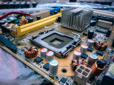 Is Computer Repair Service a Successful Business Model in Singapore?