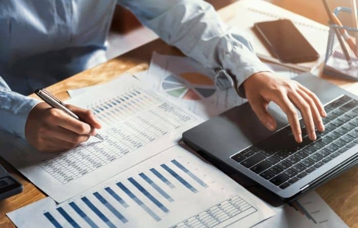 Singapore Aims to Improve Financial Reporting Standards