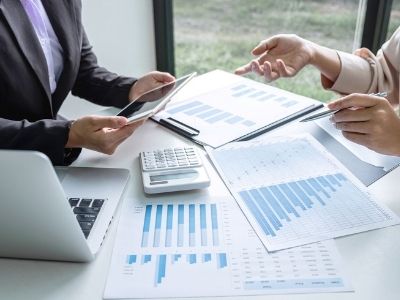 US Expat Taxes for Citizens Living in Singapore and Tips