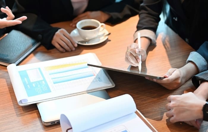 What is a B2B company?