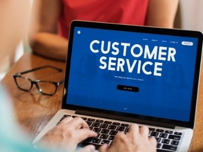 8 Effective Customer Service Tips